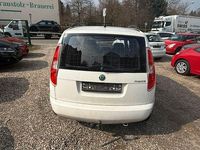 Gebraucht Skoda Roomster 75 PS (55 kW) 2012 Weiß Van / Kleinbus