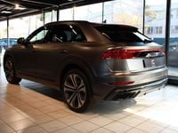 Gebraucht Audi Q8 S-Line 286 PS (210 kW) 2021 Grau SUV