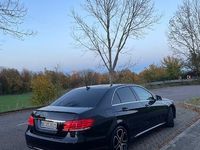 Gebraucht Mercedes E220 Edition 170 PS (125 kW) 2014 Schwarz Limousine