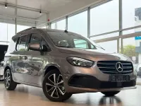Gebraucht Mercedes T180 116 PS (85 kW) 2023 Chromitgrau Van / Kleinbus