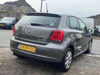 Gebraucht VW Polo Highline 90 PS (66 kW) 2013 Grau Limousine