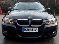 Gebraucht BMW 320 177 PS (130 kW) 2009 Schwarz Kombi