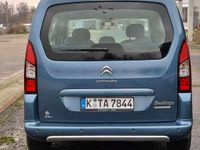 Gebraucht Citroën Berlingo SELECTION 98 PS (72 kW) 2014 Blau Van / Kleinbus