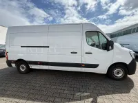 Gebraucht Renault Master 135 PS (99 kW) 2023 Weiß Van / Kleinbus