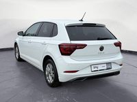 Gebraucht VW Polo Style 95 PS (69 kW) 2023 Weiß Kleinwagen