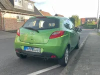 Gebraucht Mazda 2 75 PS (55 kW) 2009 Grün Kleinwagen