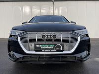 Gebraucht Audi e-tron Ambiente 230 kW (313 PS) 2022 Brillantschwarz SUV