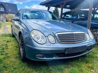 Gebraucht Mercedes E220 Elegance 150 PS (110 kW) 2006 Grau Limousine