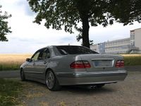 Gebraucht Mercedes E430 280 PS (205 kW) 1999 Silber Limousine