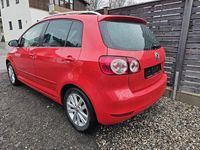 Gebraucht VW Golf Plus Cross 105 PS (77 kW) 2011 Rot Van / Kleinbus