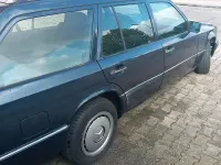 Gebraucht Mercedes E200 136 PS (100 kW) 1996 Blau Kombi