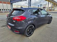 Gebraucht Kia Ceed 99 PS (72 kW) 2018 Grau Kleinwagen