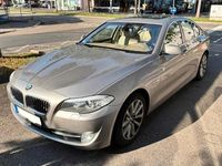 Gebraucht BMW 530 M Sport 258 PS (189 kW) 2012 Silber Limousine