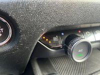 Gebraucht Citroën C4 Shine 131 PS (96 kW) 2023 Blau metallic SUV