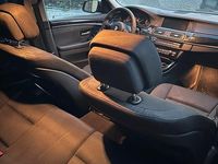 Gebraucht BMW 530 258 PS (189 kW) 2010 Grau Kombi
