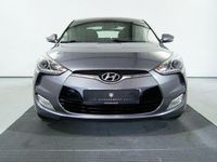 Gebraucht Hyundai Veloster Premium 140 PS (102 kW) 2012 Sonic silver (metallic) Kleinwagen