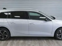 Gebraucht Opel Astra 131 PS (96 kW) 2025 Silber Kleinwagen
