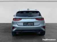Używany Kia Ceed 140 KM (102 kW) 2025 Srebrny Hatchback