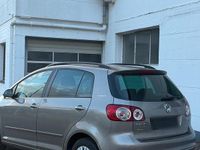 Gebraucht VW Golf VI 122 PS (89 kW) 2010 Kleinwagen