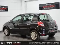 Gebraucht Renault Clio III 101 PS (74 kW) 2009 Perlmuttschwarz Limousine