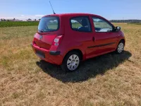 Gebraucht Renault Twingo Authentique 58 PS (42 kW) 2010 Rot Kleinwagen