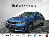 Gebraucht BMW 330e Sport Line 292 PS (214 kW) 2021 Blau Limousine