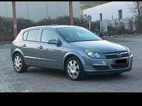 Gebraucht Opel Astra 105 PS (77 kW) 2007 Grau Limousine