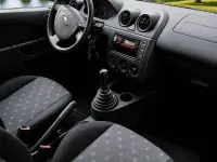 Gebraucht Ford Fiesta 80 PS (58 kW) 2005 Schwarz Kleinwagen