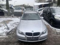 Gebraucht BMW 320 150 PS (110 kW) 2006 Titansilber metallic Kombi