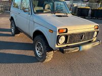 Second-hand Lada niva 83 CP (61 kW) 2007 Andere farben SUV