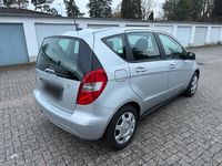 Gebraucht Mercedes A160 95 PS (69 kW) 2009 Silber Kleinwagen
