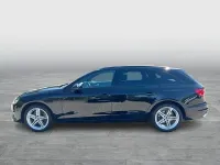 Gebraucht Audi A4 Exclusive 163 PS (119 kW) 2023 Schwarz Kombi