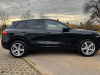 Gebraucht Porsche Cayenne 300 PS (220 kW) 2011 Schwarz SUV