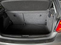 Gebraucht VW Polo 90 PS (66 kW) 2014 Grau Kleinwagen