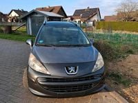 Gebraucht Peugeot 207 95 PS (69 kW) 2011 Grau Limousine