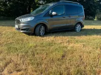 Gebraucht Ford Tourneo Courier Titanium 101 PS (74 kW) 2018 Grau Van / Kleinbus