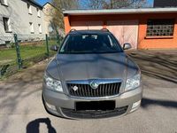 Gebraucht Skoda Octavia 110 PS (80 kW) 2013 Gold Kombi
