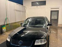 Gebraucht VW Passat 110 PS (80 kW) 2001 Schwarz Limousine
