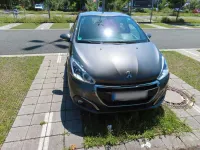 Gebraucht Peugeot 208 Style 83 PS (61 kW) 2018 Grau Kleinwagen