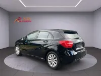 Gebraucht Mercedes 180 Style 109 PS (80 kW) 2015 Schwarz Limousine