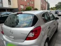 Gebraucht Opel Corsa 80 PS (58 kW) 2009 Silber Kleinwagen