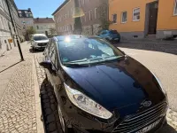 Gebraucht Ford Fiesta SYNC Edition 101 PS (74 kW) 2015 Schwarz Kleinwagen