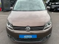Gebraucht VW Touran Life 150 PS (110 kW) 2013 Braun Van / Kleinbus