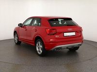 Gebraucht Audi Q2 Comfort 150 PS (110 kW) 2018 Rot SUV