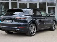 Gebraucht Porsche Cayenne Turbo Sport 549 PS (403 kW) 2019 Moonlight blue pearl SUV