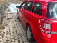 Gebraucht Opel Astra 101 PS (74 kW) 2008 Rot Kombi