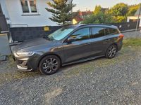 Usado Ford Focus ST 125 CV (91 kW) 2023 Gris Familiar