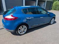 Gebraucht Renault Mégane III Luxe 131 PS (96 kW) 2010 Blau Limousine