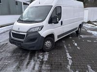 Gebraucht Peugeot Boxer 131 PS (96 kW) 2018 Weiß Van