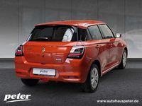 Neu Suzuki Swift Club 82 PS (60 kW) 2025 Orange (flame orange met.) Kleinwagen